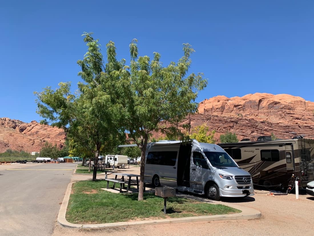 van parked in campsite at Ruby’s Inn RV Park just outside Bryce Canyon National Park