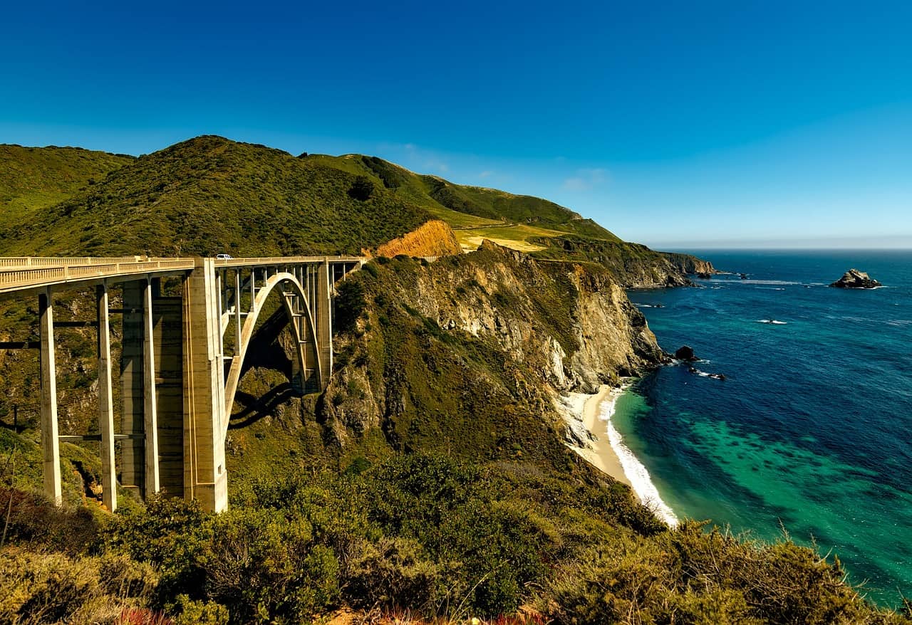 Pacific Coast Highway: one of the best scenic drivers for campervan travelers