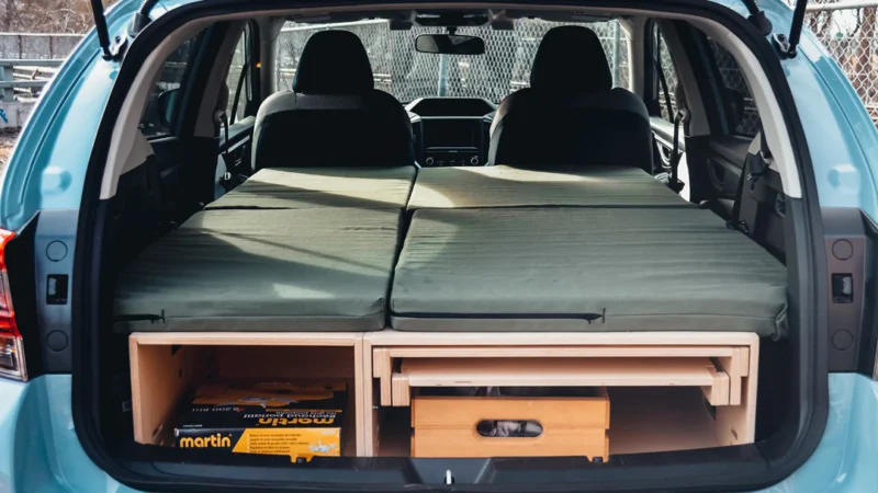 Sleep'In Kit - SUV & hatchback car camper conversion | VANPACKERS® Sleeping setup